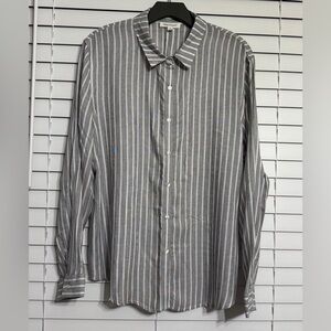 Women Hester & orchard button up shirt XL excellent condition.